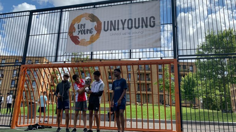 UniYoung voetbal championsleague