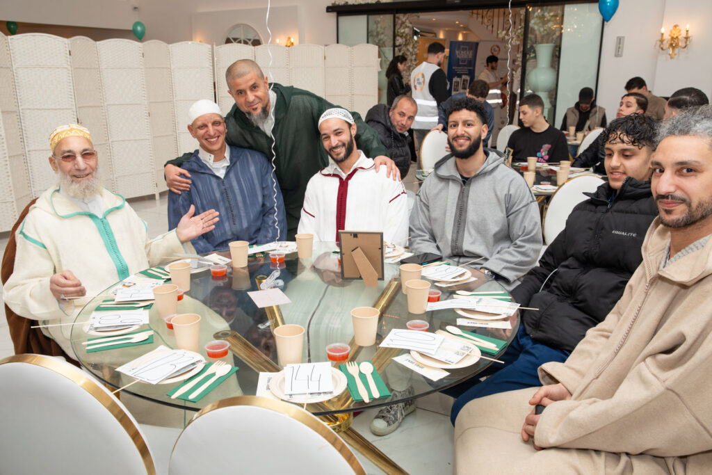 UniYoung benefiet iftar